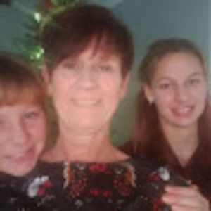 Meet your Posher, Bobbie jo